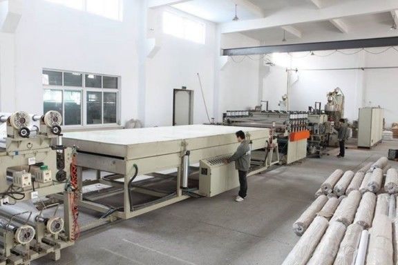 Polycarbonate Hollow Roof Panel Sheet Extrusion Machine PC 1220mm / 2100mm Product Width