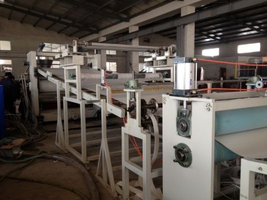 Aging Resistant Fireproof PVC Sheet Extrusion Line 1220mm 400kg/H Big Capacity