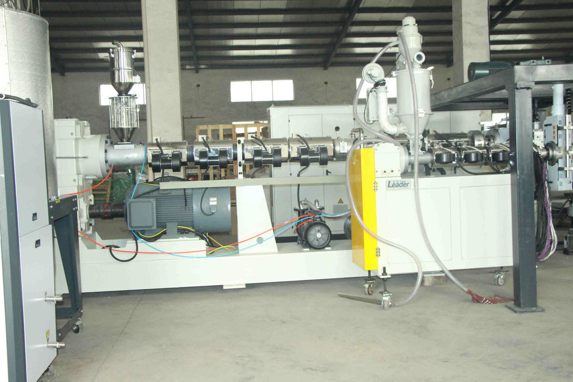 Single Screw Polycarbonate Plastic Sheet Extrusion Machine 450kg/H Output