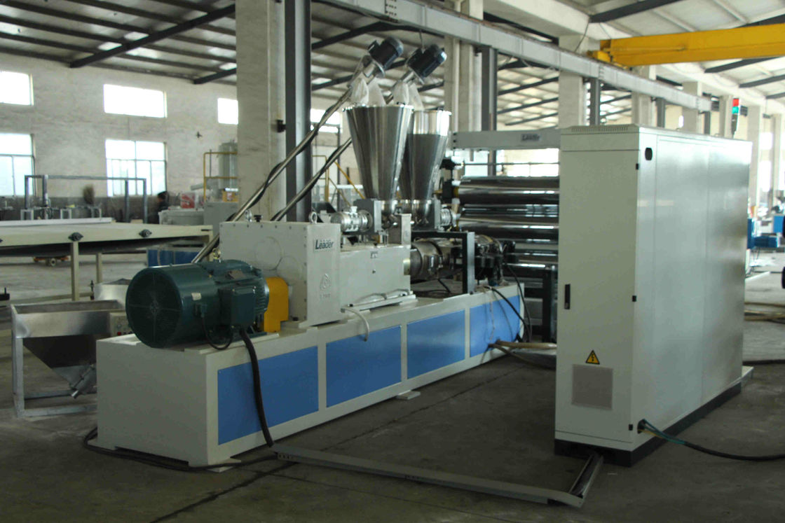 Packing Industry Multilayer Plastic Sheet Co Extrusion Line Anti Oxygen 650kg/H