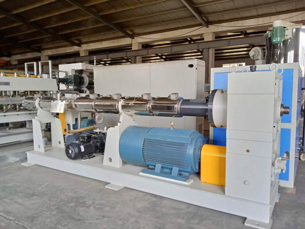 500kg/H PC Hollow Corrugated Sheet Extrusion Line 2m/Min